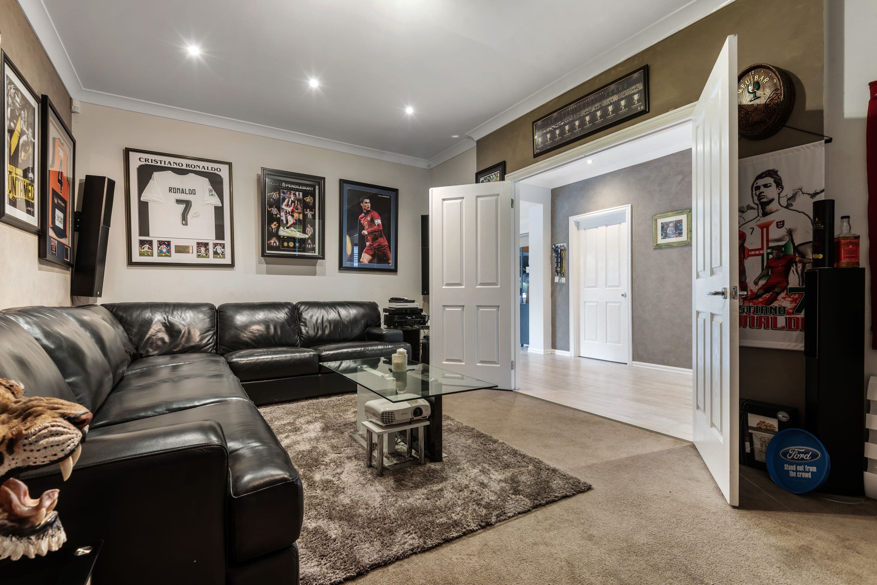 11 Salina Walk, Caroline Springs VIC 3023, Caroline Springs - Thumbnail 3