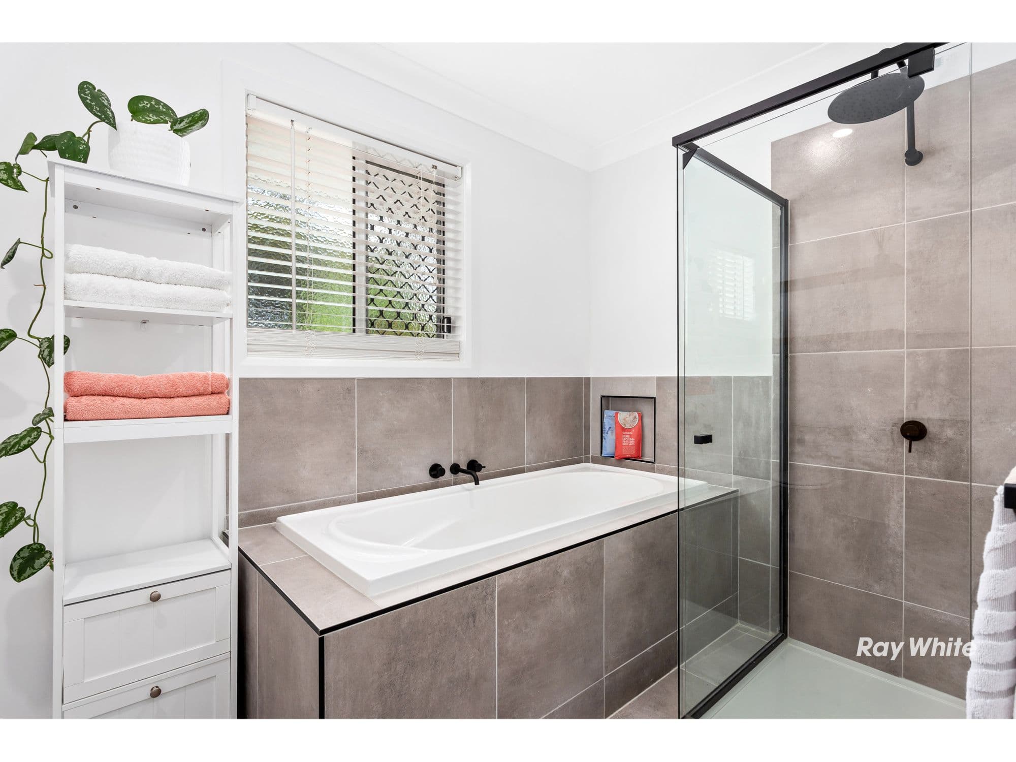8 Guy Street, Yeppoon QLD 4703, Yeppoon - Thumbnail 8