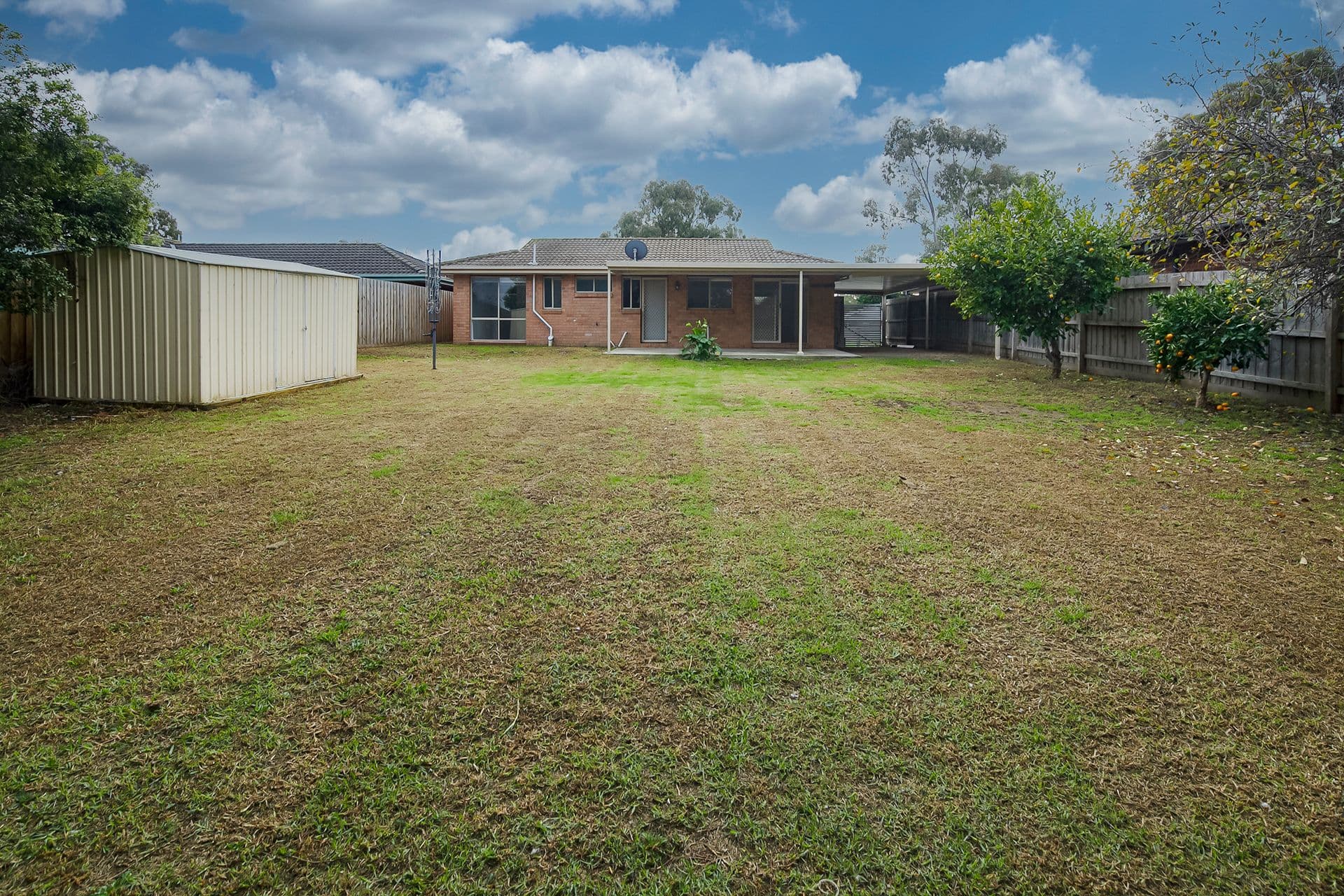 127 The Esplanade, Oak Flats NSW 2529, Oak Flats - Thumbnail 2