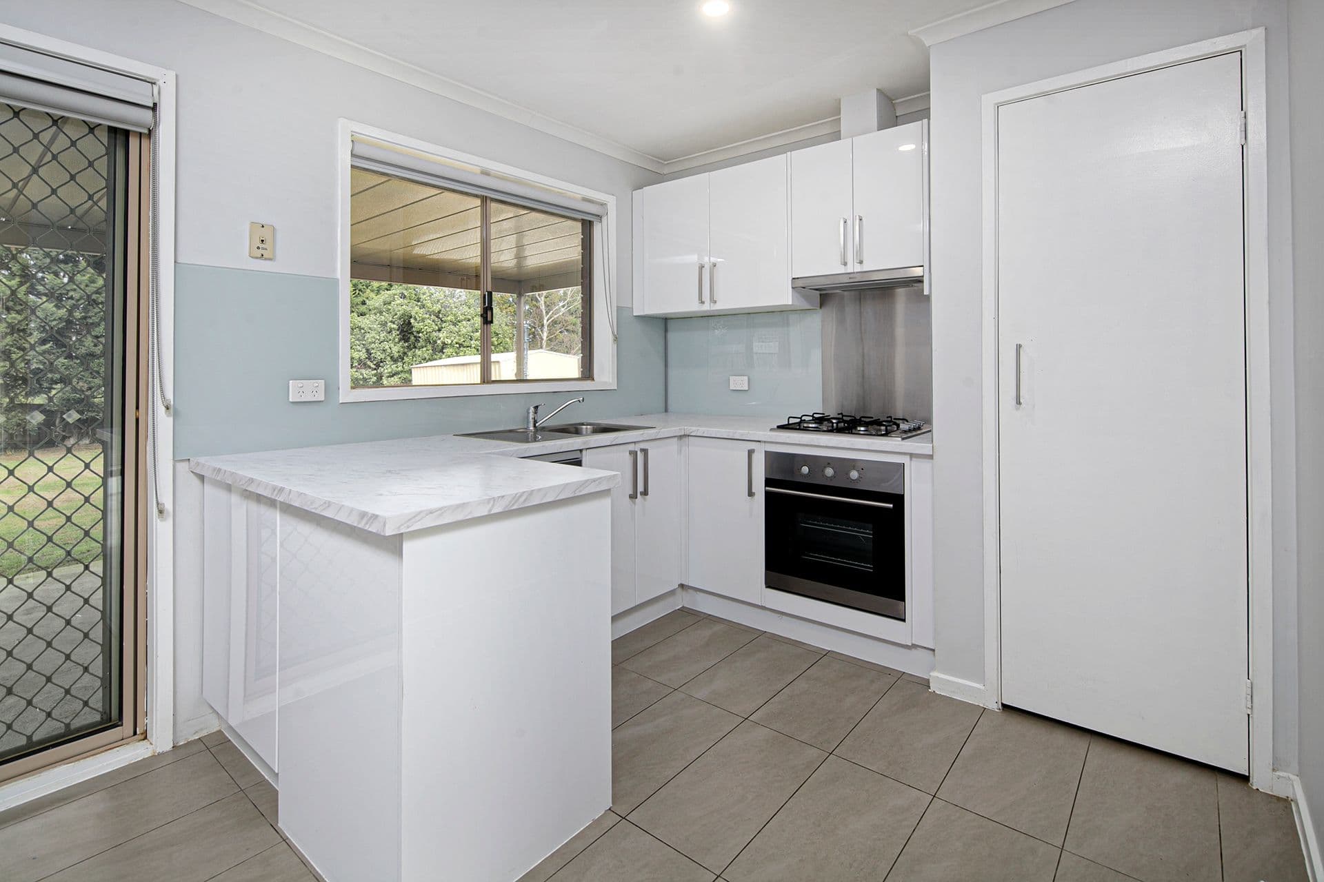 127 The Esplanade, Oak Flats NSW 2529, Oak Flats - Thumbnail 7