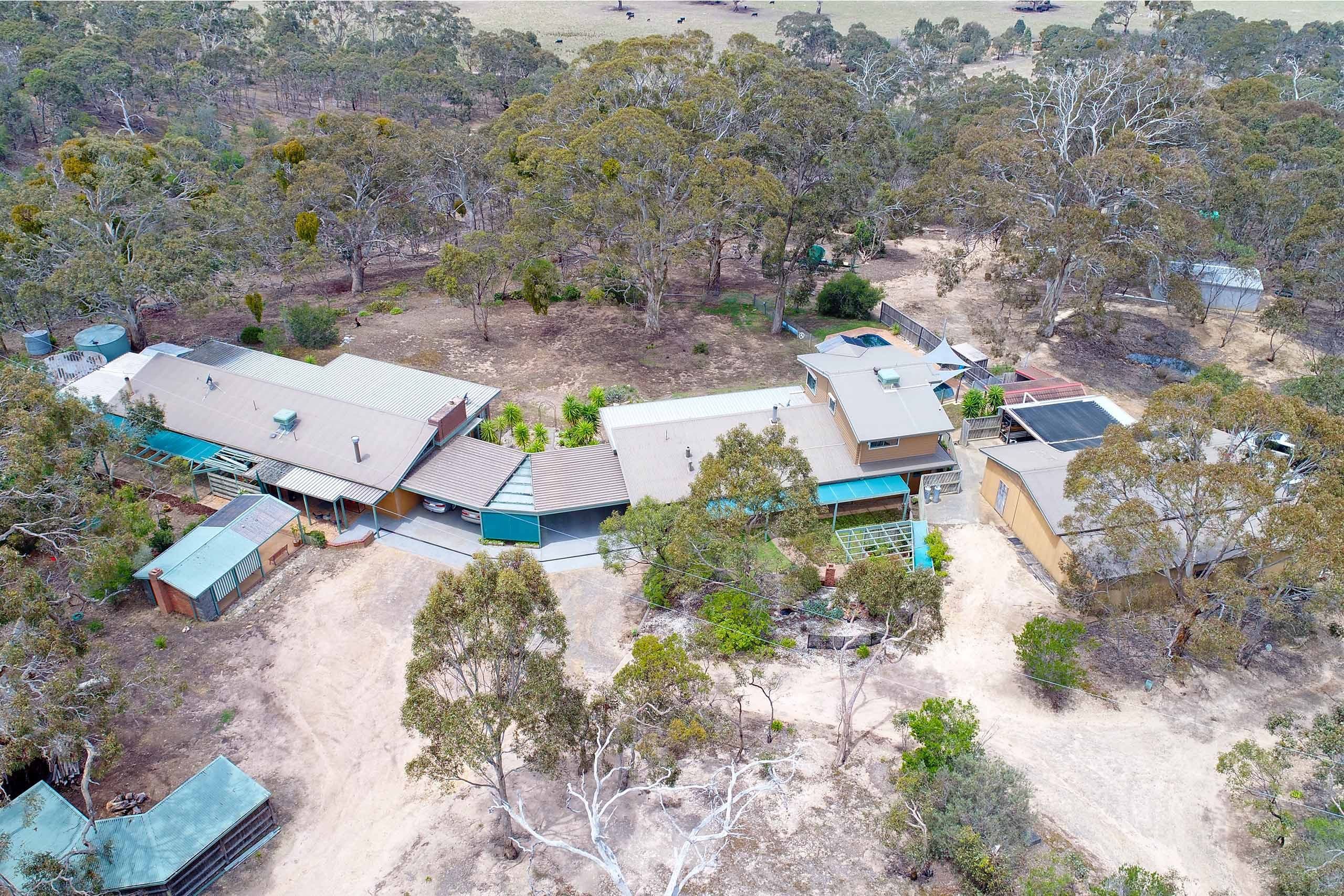 40 Clifton View Road, ANAKIE VIC 3213, Anakie - Thumbnail 2