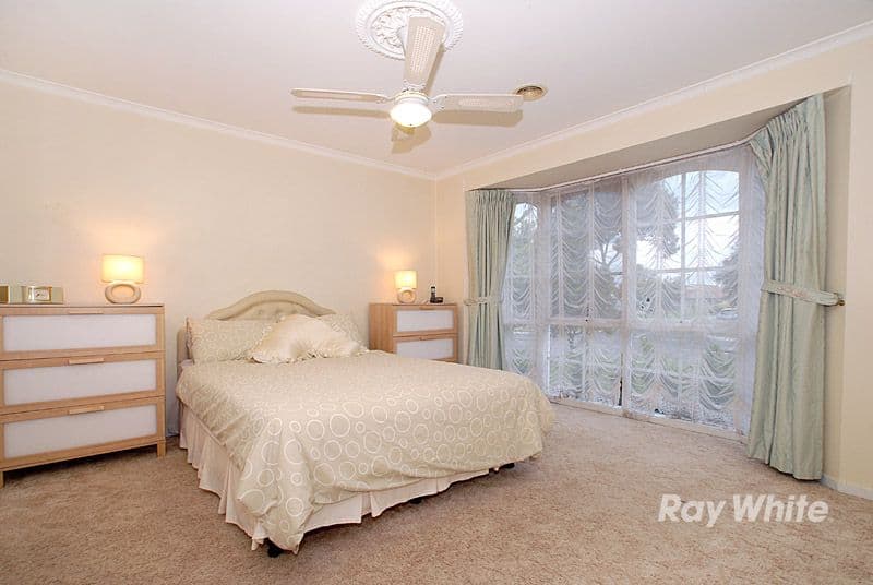 2 Blossom Grove, KNOXFIELD VIC 3180, Knoxfield - Thumbnail 5