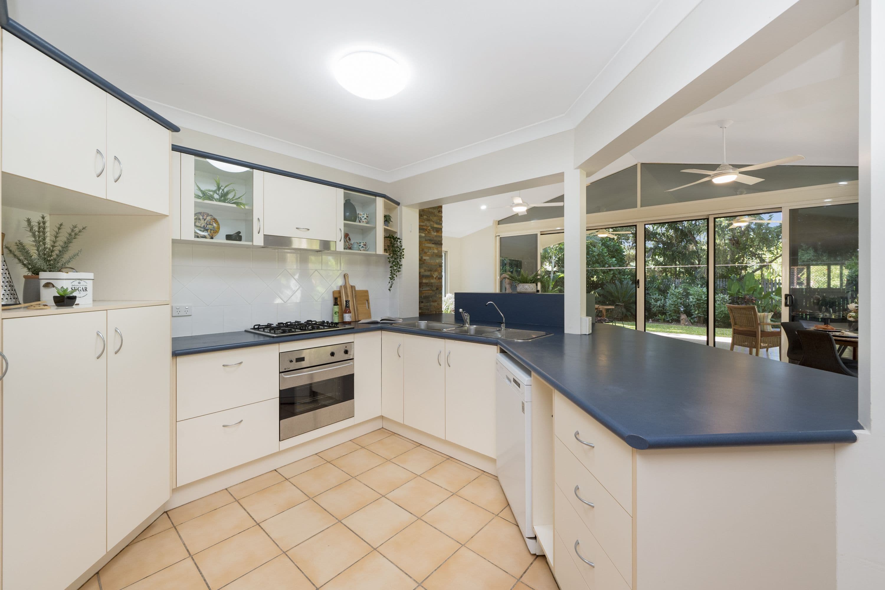 76 Southern Cross Circuit, Douglas QLD 4814, Douglas - Thumbnail 6