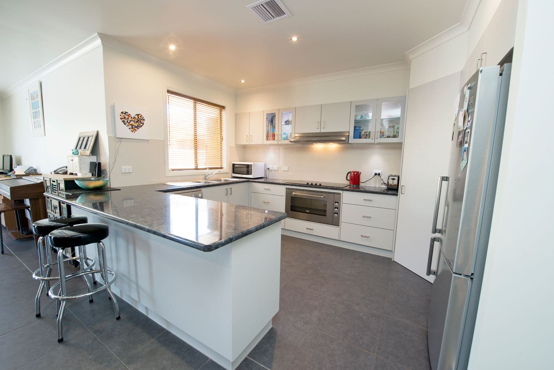 10 Merit Crescent, Swan Hill VIC 3585, Swan Hill - Thumbnail 4