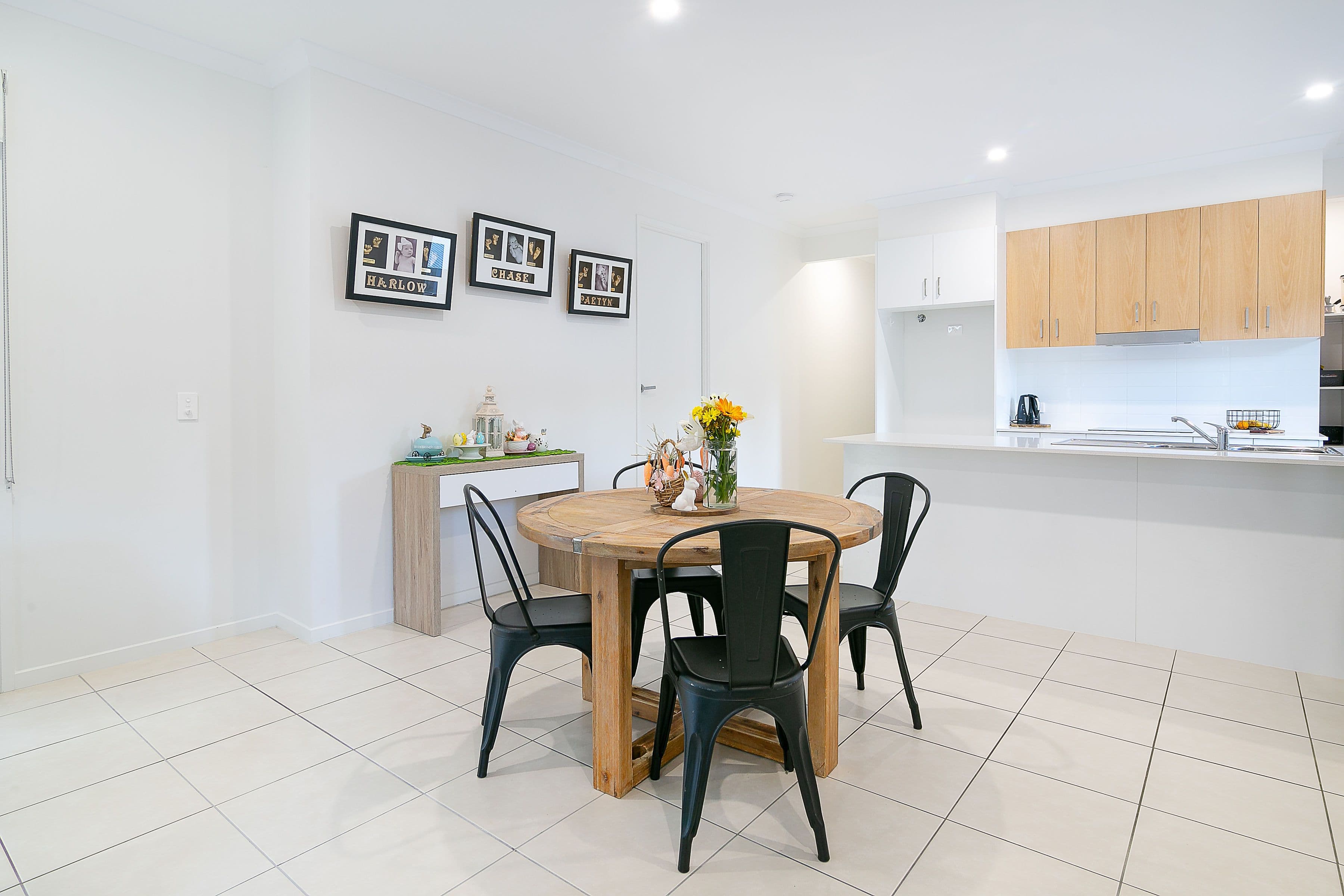 9 Silvertop Crescent, SPRING MOUNTAIN QLD 4300, Spring Mountain - Thumbnail 8