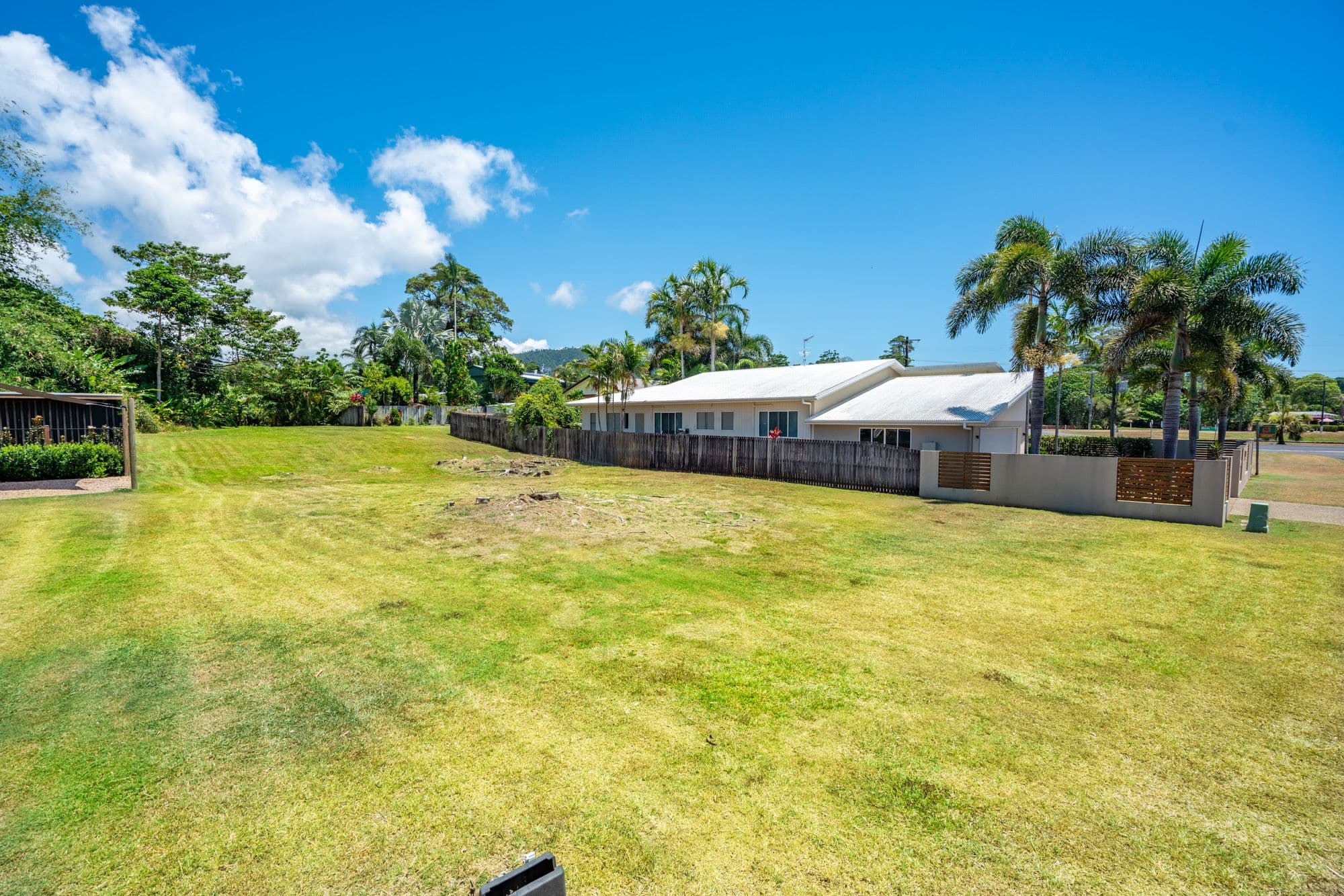 5 Southward Street, Mission Beach QLD 4852, Mission Beach - Thumbnail 4