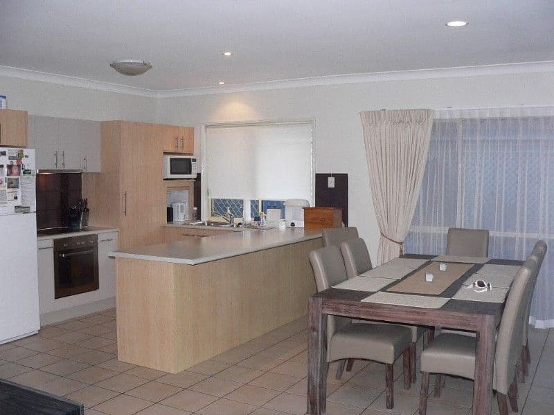 35 Vivacity Drive, UPPER COOMERA QLD 4209, Upper Coomera - Thumbnail 4
