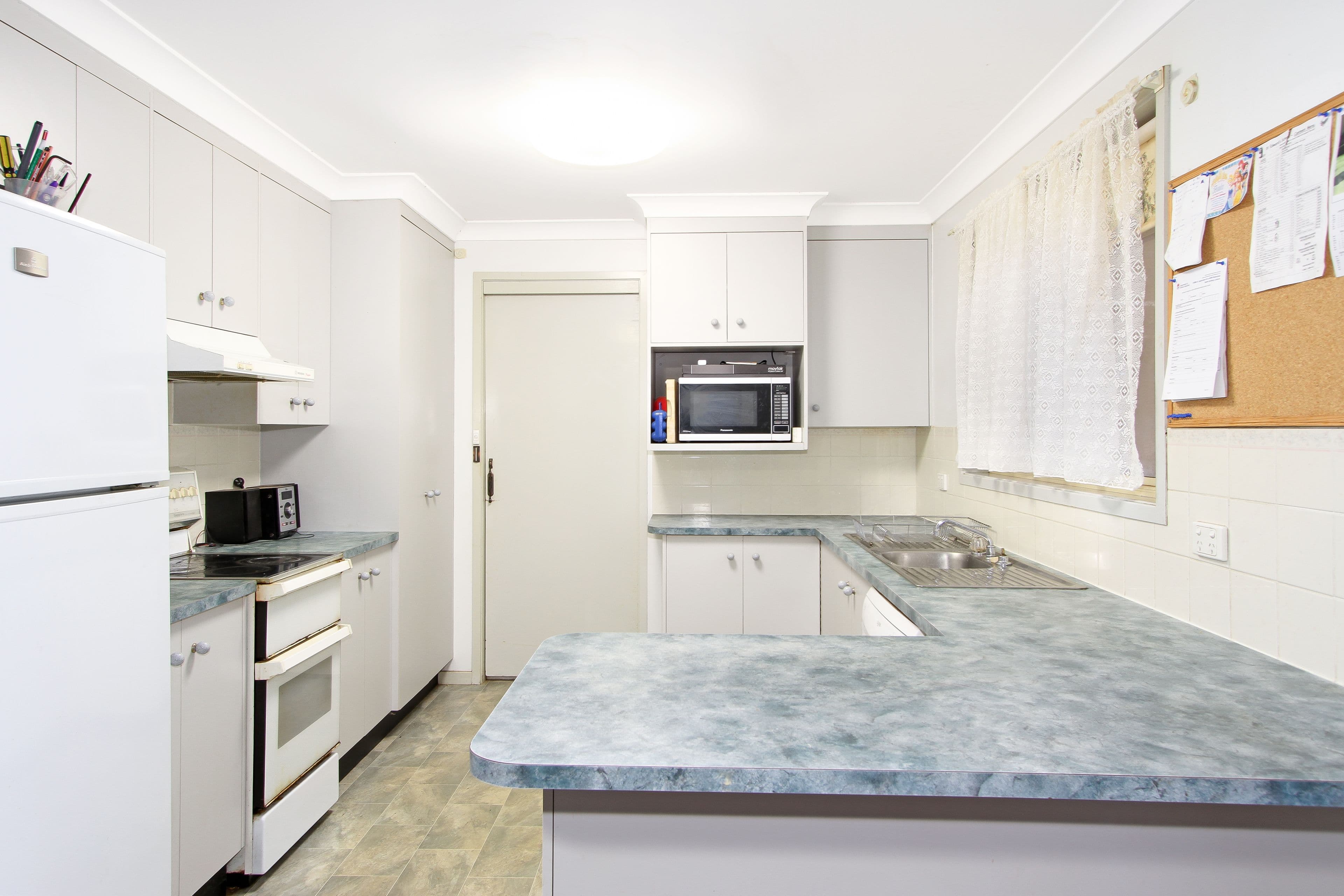 2 Heron Road, Tamworth NSW 2340, Tamworth - Thumbnail 2