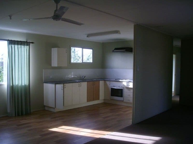 BLACKBUTT QLD 4314, Blackbutt - Image 1