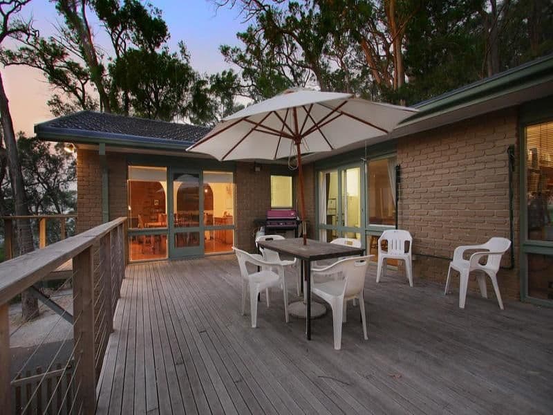 15 Leslie Avenue, BORONIA VIC 3155, Boronia - Thumbnail 2