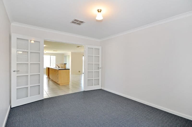 21 Granesse Drive, Ellenbrook WA 6069, Ellenbrook - Thumbnail 7