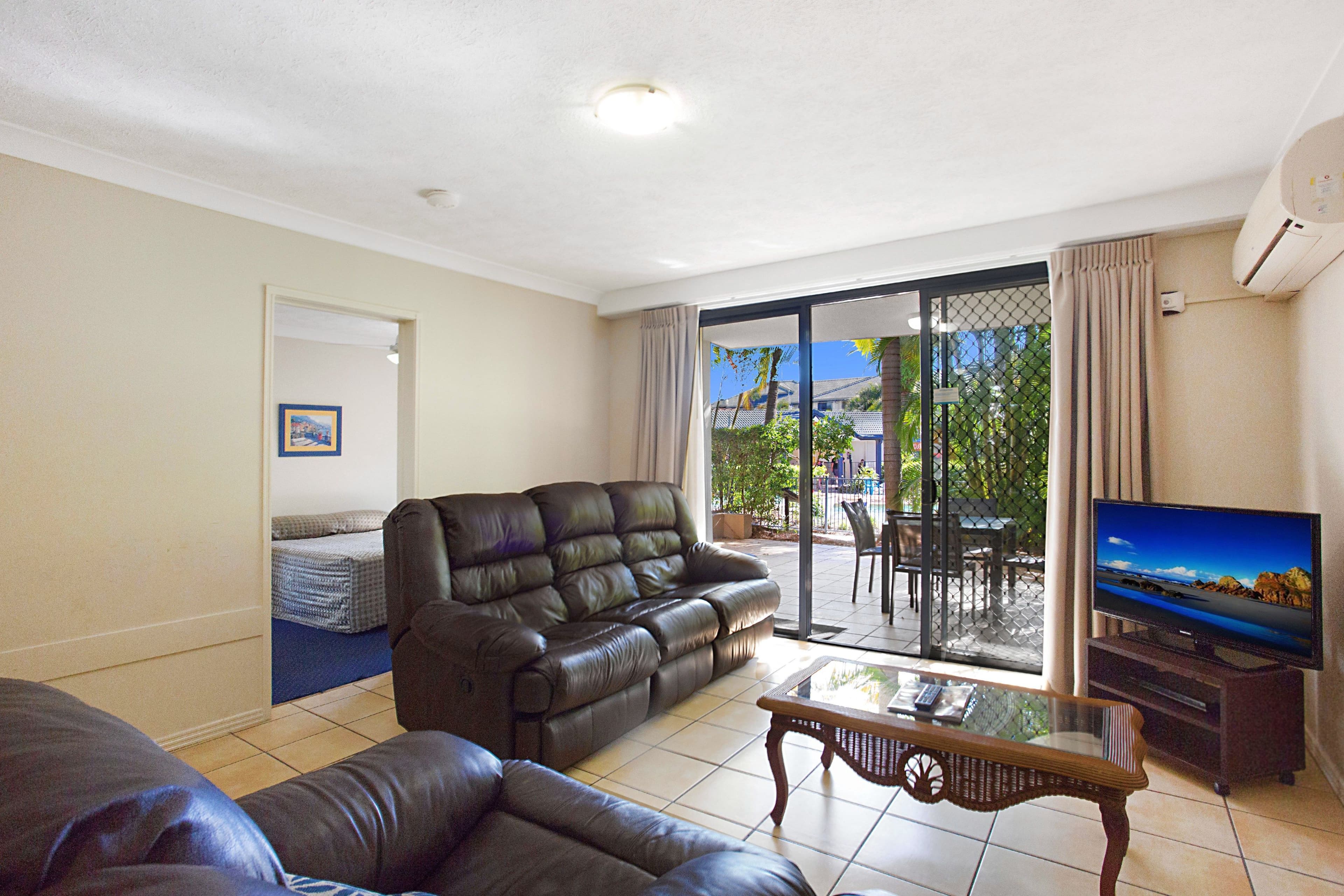 2342 'Turtle Beach Resort' Gold Coast Highway, Mermaid Beach QLD 4218, Mermaid Beach - Thumbnail 6