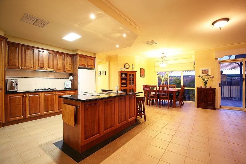 116 Stockdale Way, Mill Park VIC 3082, Mill Park - Thumbnail 3