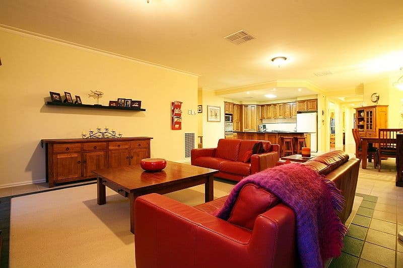 116 Stockdale Way, Mill Park VIC 3082, Mill Park - Thumbnail 6