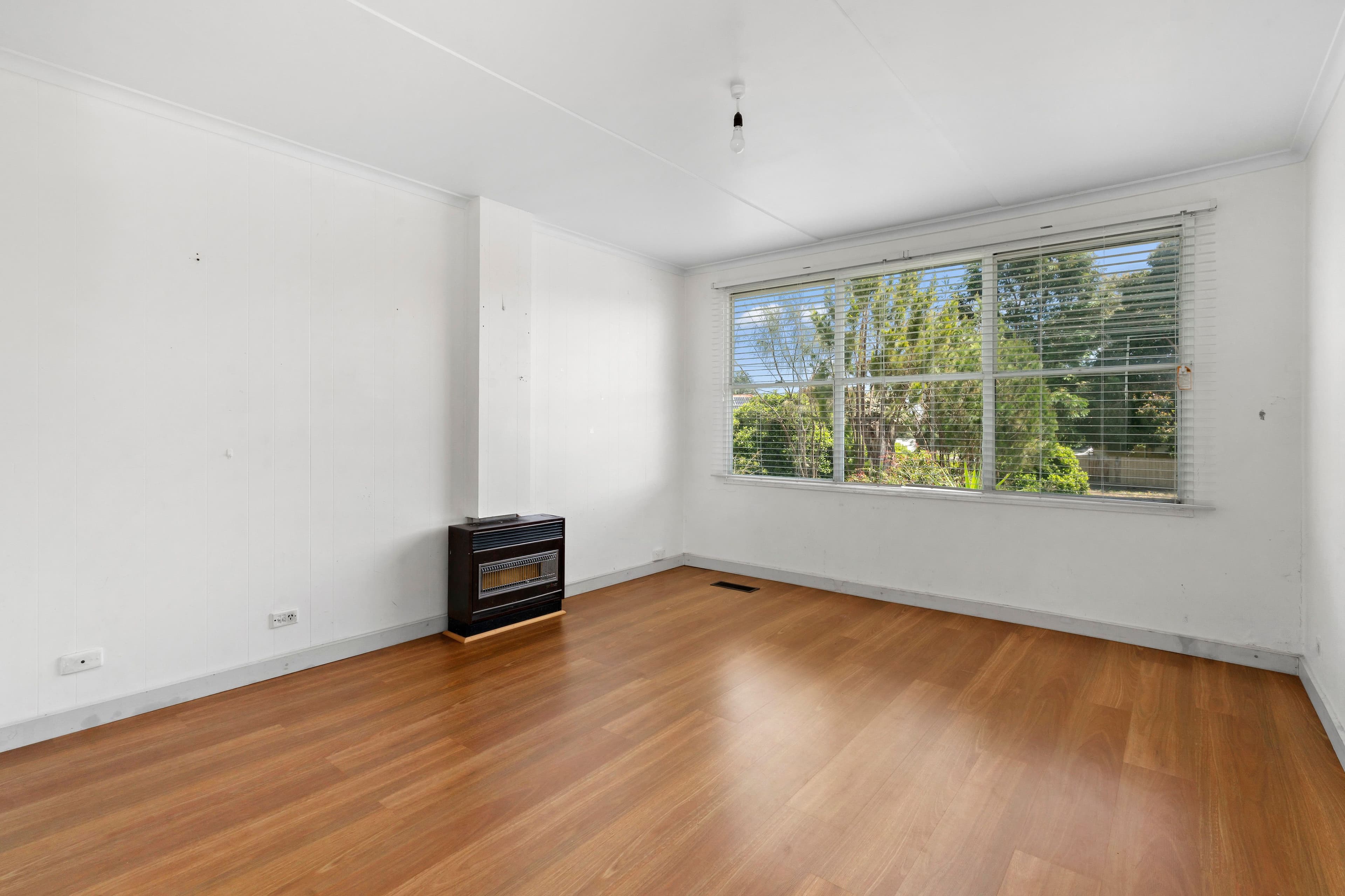 27 Nodding Avenue, Frankston North VIC 3200, Frankston North - Thumbnail 2