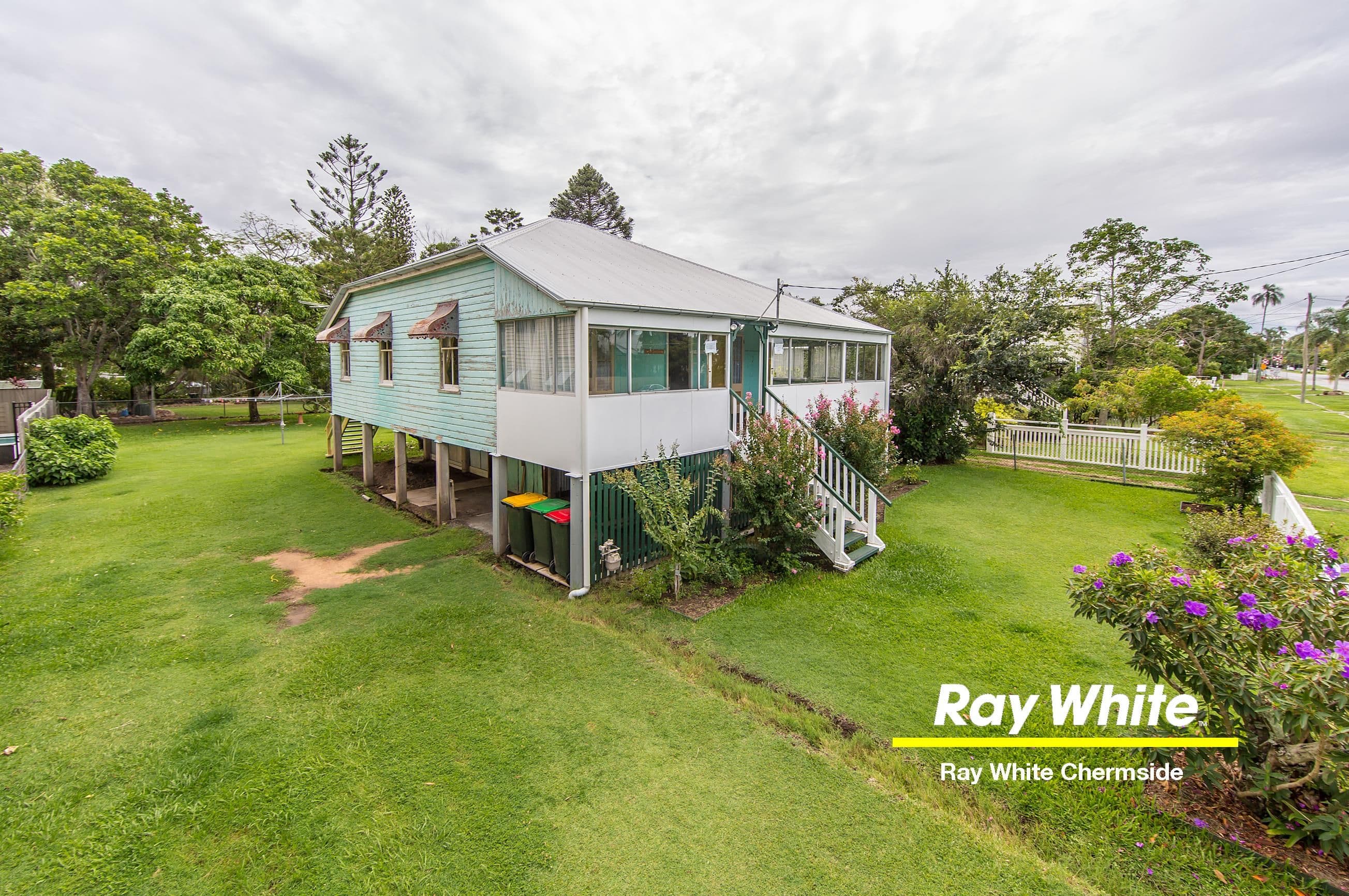 89 Palm Avenue, Shorncliffe QLD 4017, Shorncliffe - Thumbnail 2