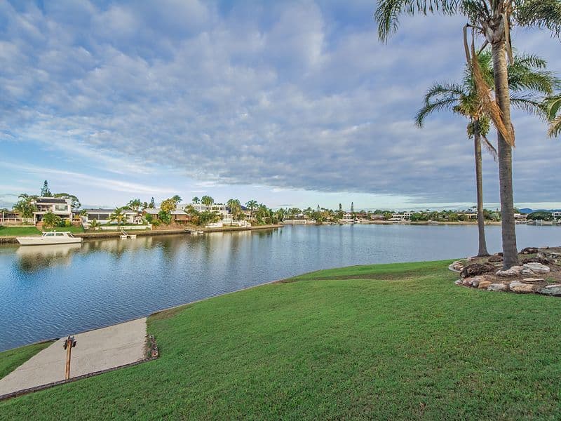12 Angus Court, BENOWA QLD 4217, Benowa - Thumbnail 4