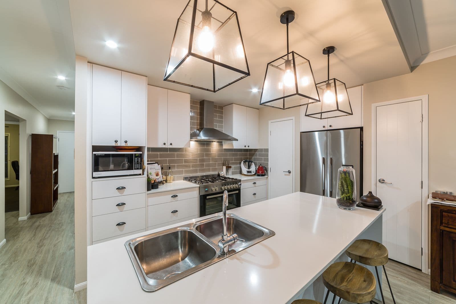 4 Sarah Lane, Upper Coomera QLD 4209, Upper Coomera - Thumbnail 2