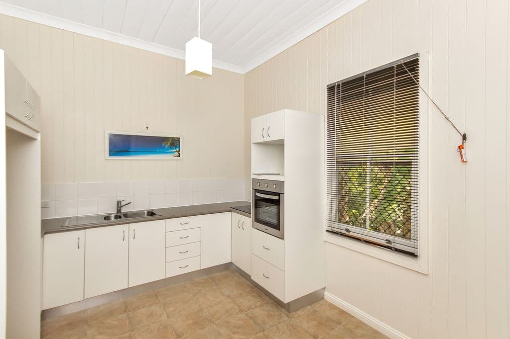 21 Pelican Street, North Ipswich QLD 4305, North Ipswich - Thumbnail 5