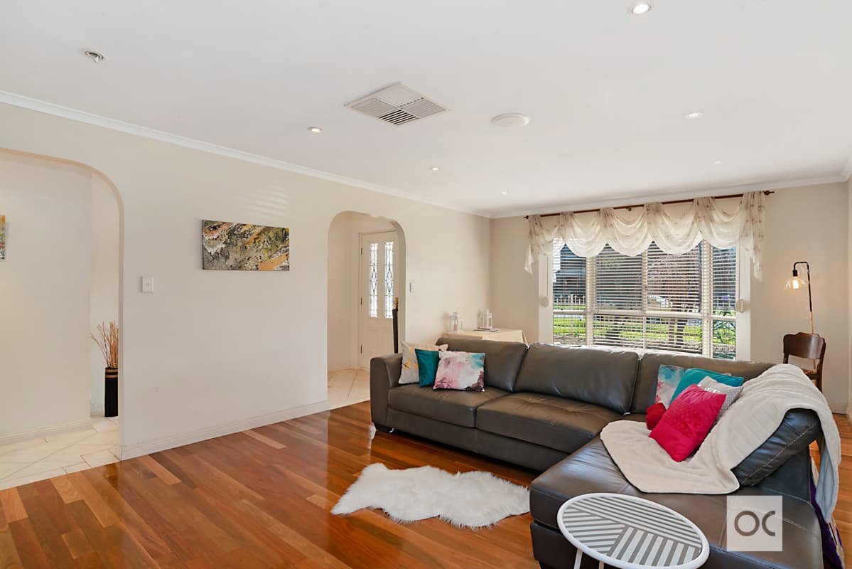 13 Westwood Boulevard, Ferryden Park - Thumbnail 3