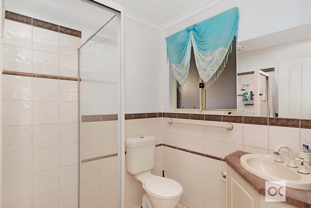 13 Westwood Boulevard, Ferryden Park - Thumbnail 6