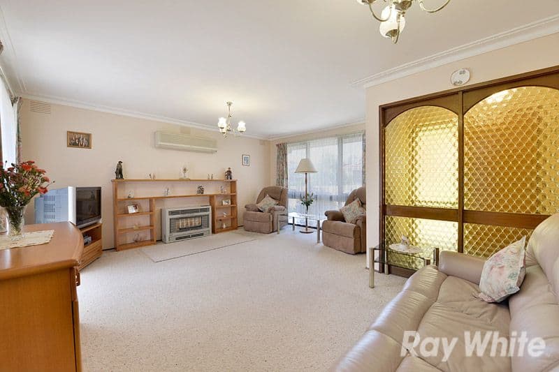 6 Gretel Court, SCORESBY VIC 3179, Scoresby - Thumbnail 2