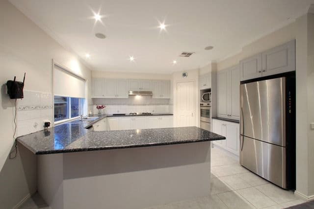 232 Karoo Road, ROWVILLE VIC 3178, Rowville - Thumbnail 4