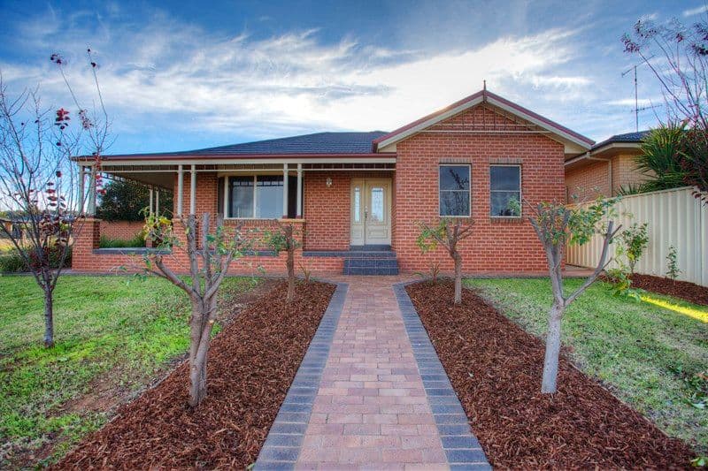 118 Hillam Drive, GRIFFITH NSW 2680, Griffith - Thumbnail 2