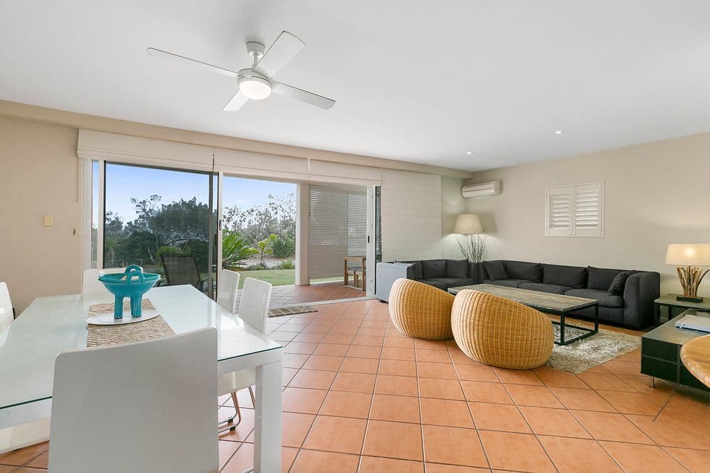 1 Selene Street, Sunrise Beach QLD 4567, Sunrise Beach - Thumbnail 2