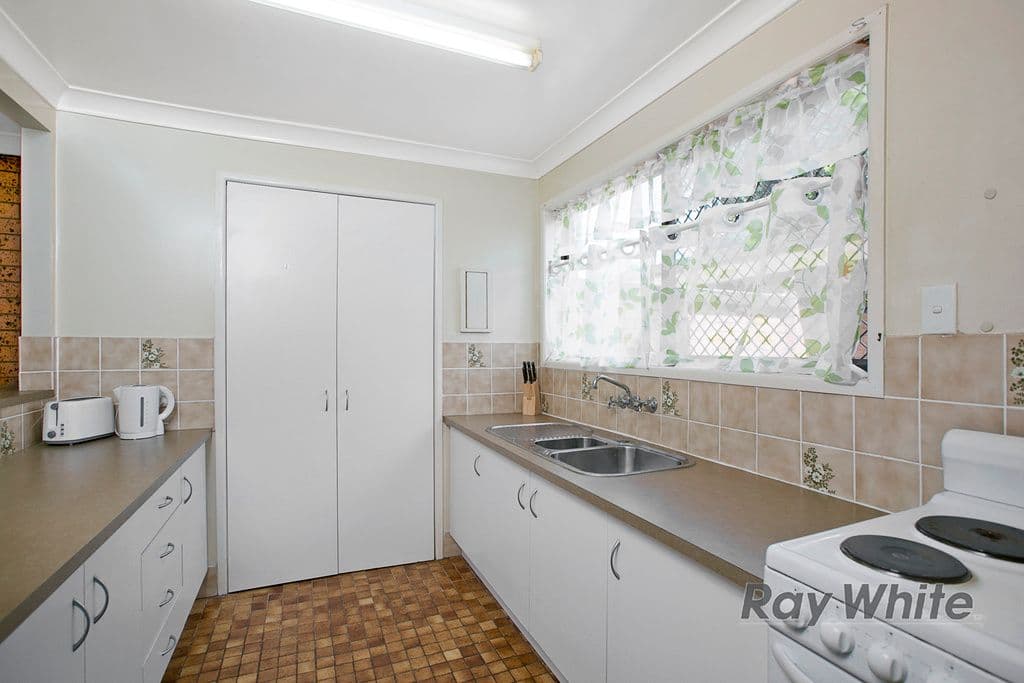 Unit 13, 80 Mt Cotton Road, Capalaba QLD 4157, Capalaba - Thumbnail 3