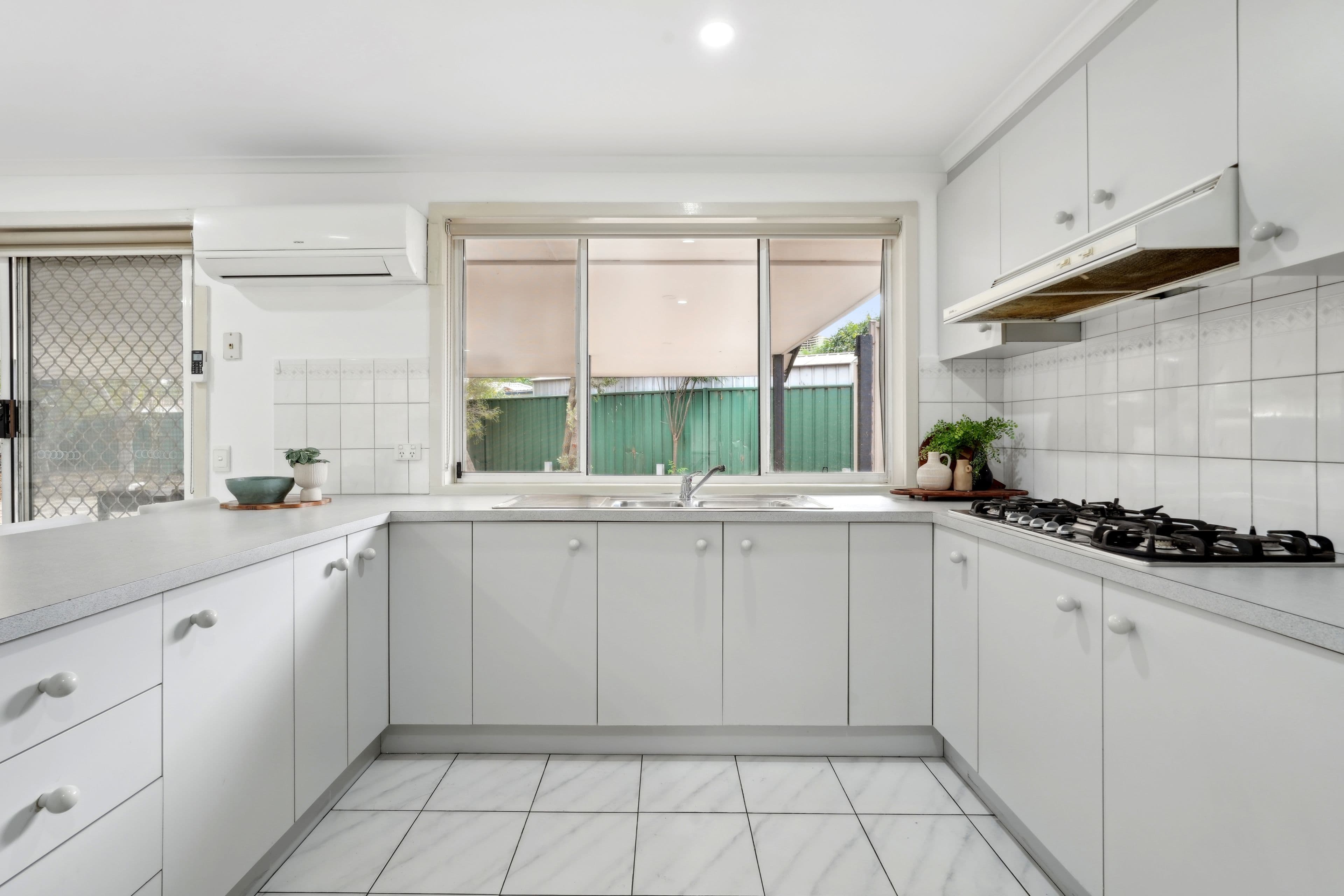 16 Piccolotto Drive, Melton West VIC 3337, Melton West - Thumbnail 4