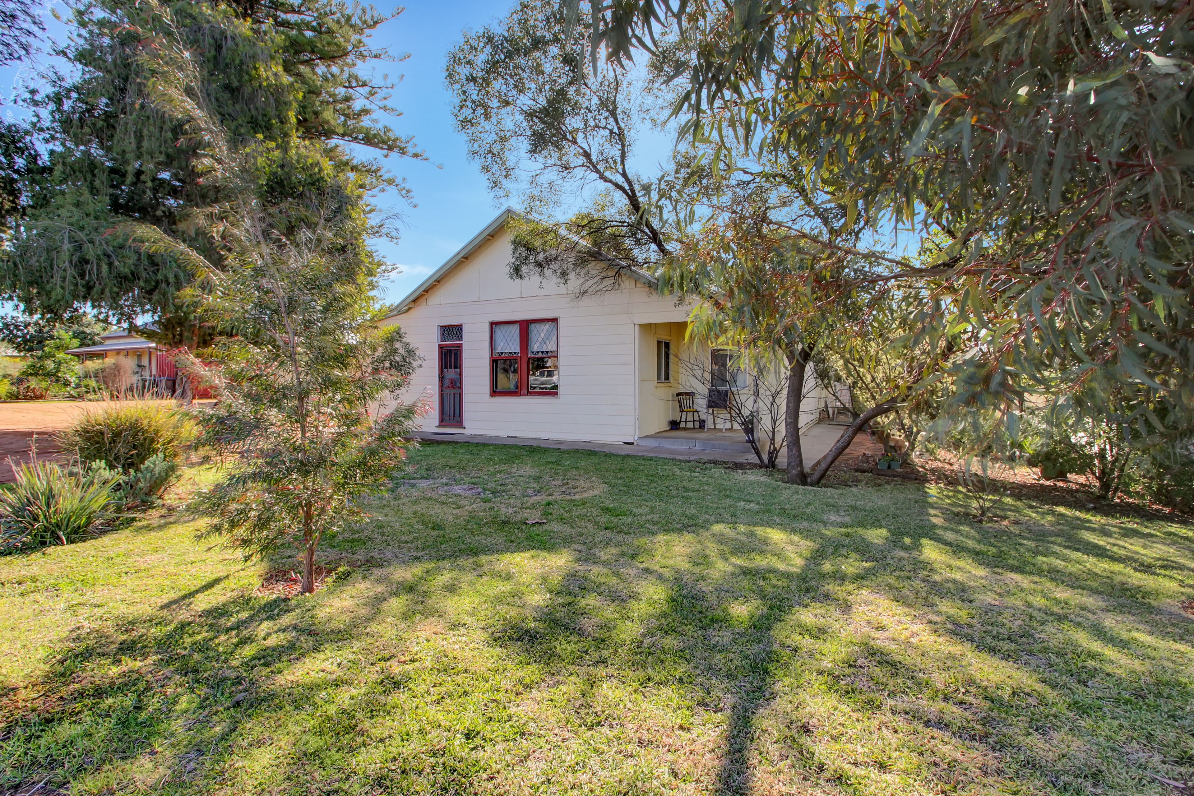 176 Eighth Sreet, Renmark SA 5341, Renmark North - Image 1