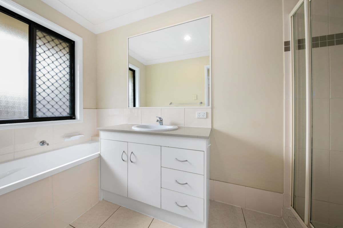 6 Hofmann Close, Oxley QLD 4075, Oxley - Thumbnail 6
