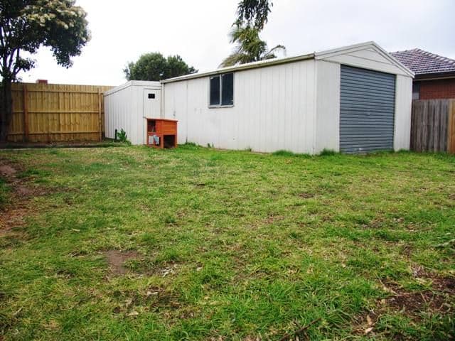 75 Barries Road, MELTON VIC 3337, Melton - Thumbnail 6