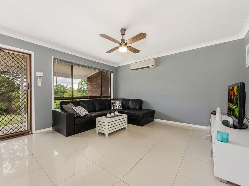 16 Atkins Place, Helensvale QLD 4212, Helensvale - Thumbnail 4