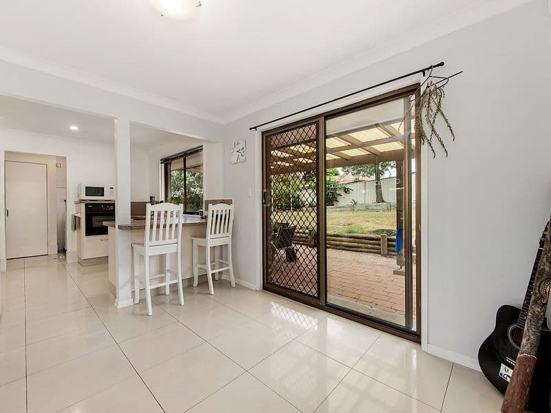 16 Atkins Place, Helensvale QLD 4212, Helensvale - Thumbnail 5
