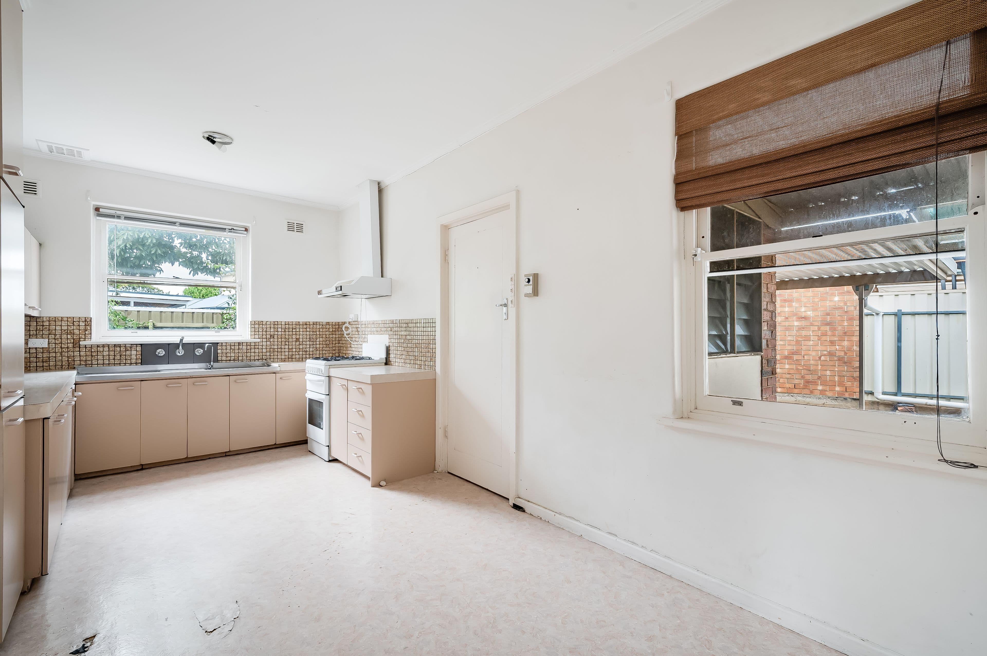 52 Fisk Avenue, Glengowrie SA 5044, Glengowrie - Thumbnail 4
