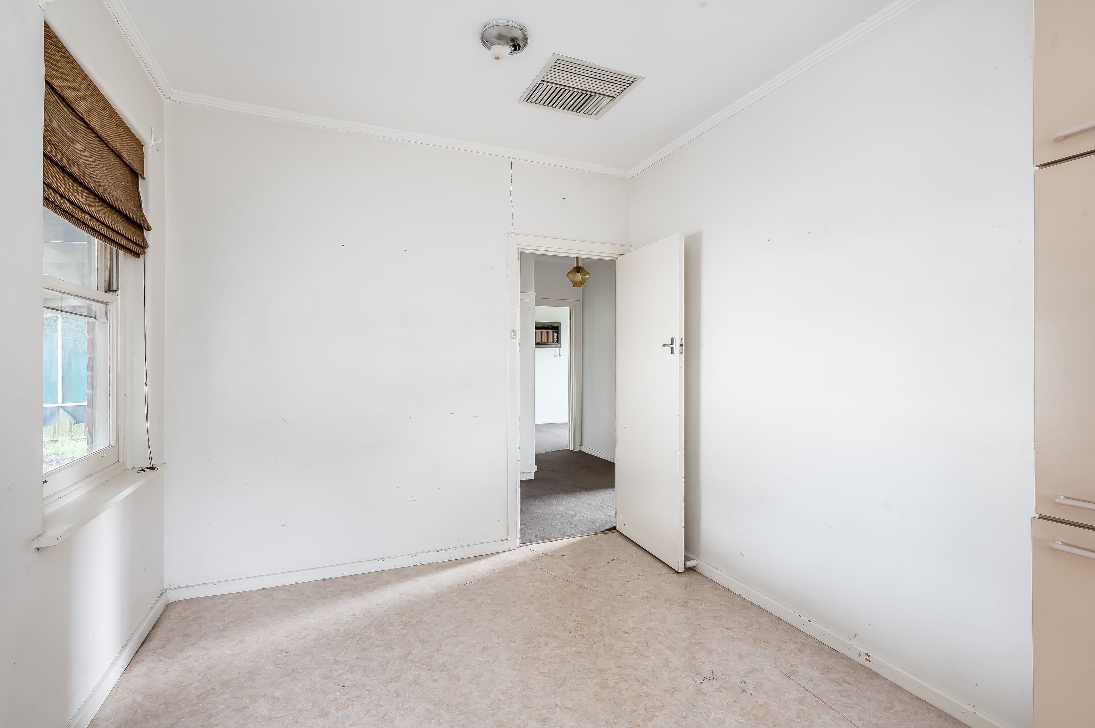 52 Fisk Avenue, Glengowrie SA 5044, Glengowrie - Thumbnail 5