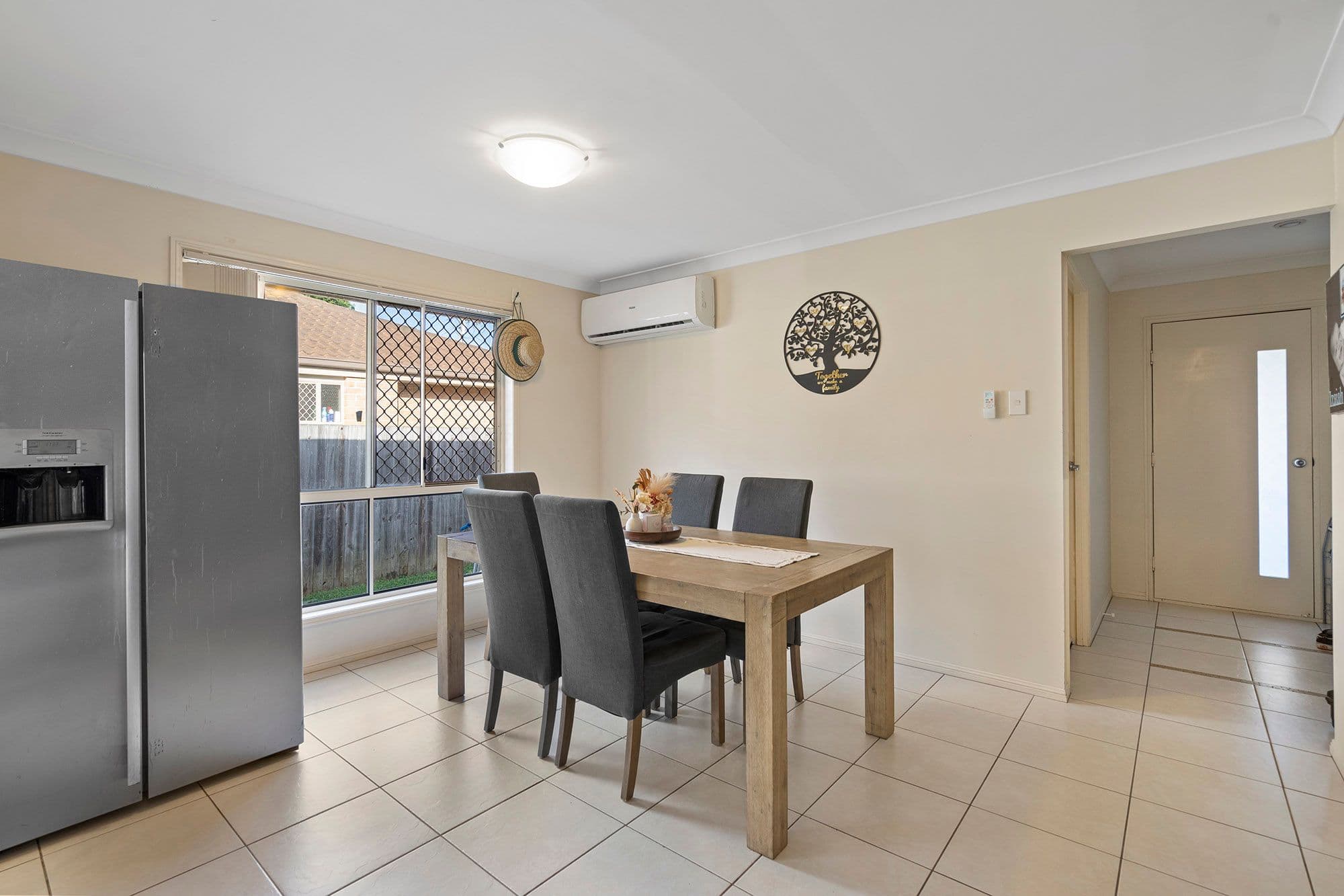 26 Spruce Street, Loganlea QLD 4131, Loganlea - Thumbnail 4