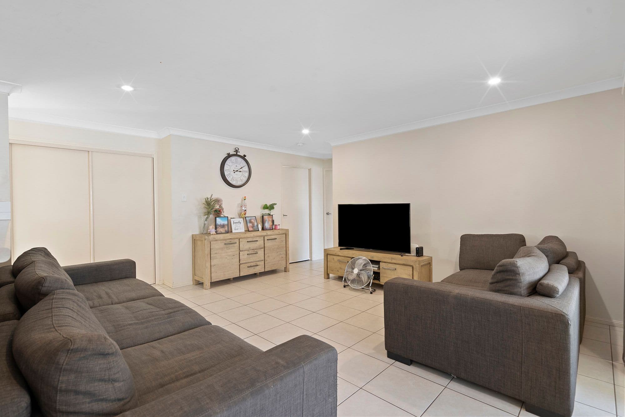 26 Spruce Street, Loganlea QLD 4131, Loganlea - Thumbnail 5