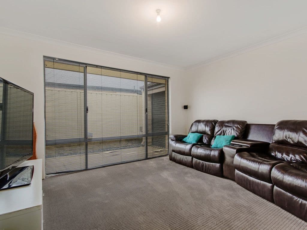 96 Cawana Parkway, Lakelands WA 6180, Lakelands - Thumbnail 6