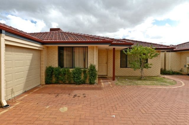 9B Hazlett Way, CANNING VALE WA 6155, Canning Vale - Thumbnail 2
