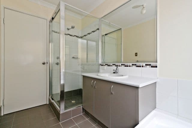 9B Hazlett Way, CANNING VALE WA 6155, Canning Vale - Thumbnail 6