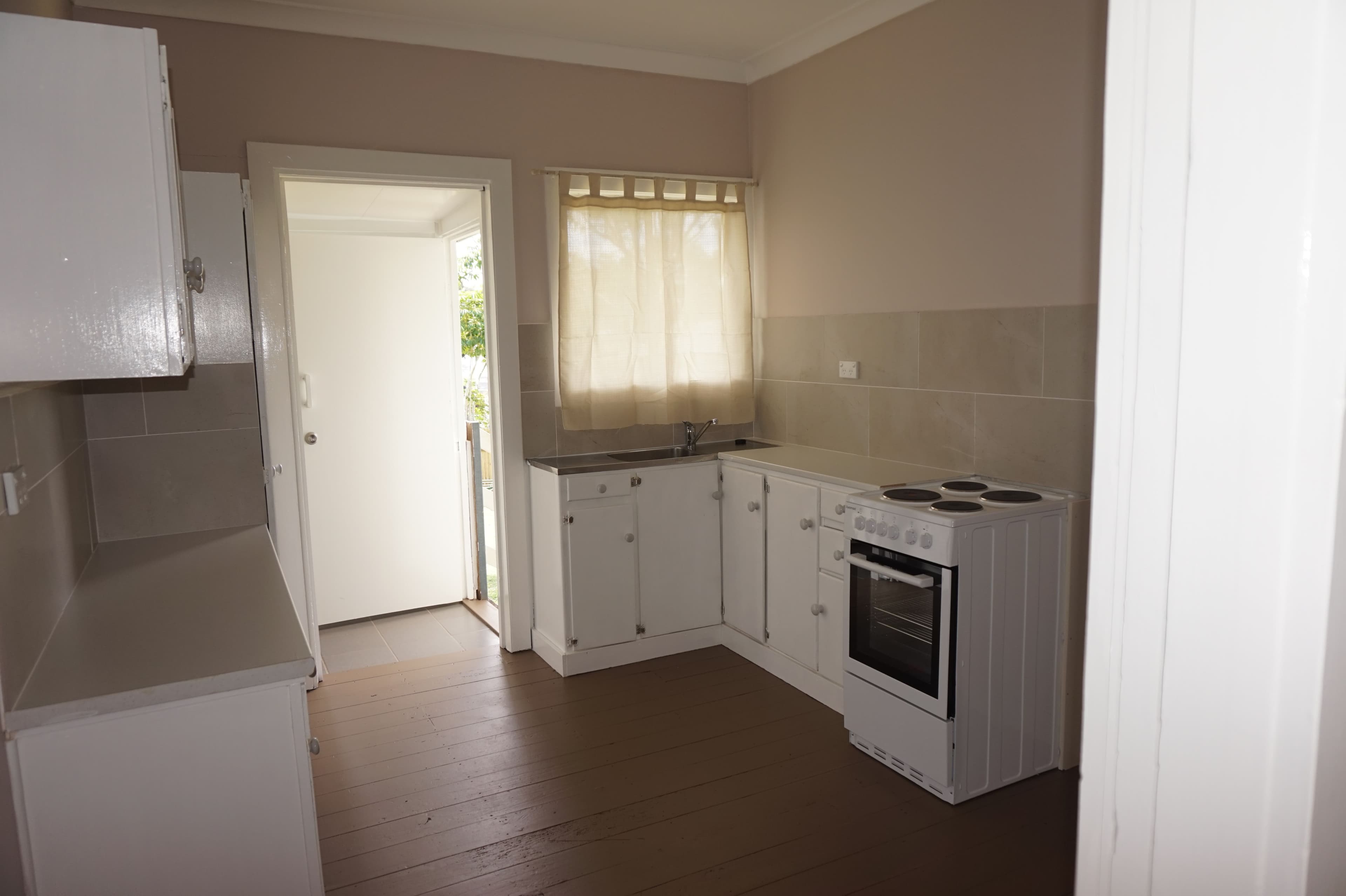 12 Carnival Street, Loganlea QLD 4131, Loganlea - Thumbnail 6