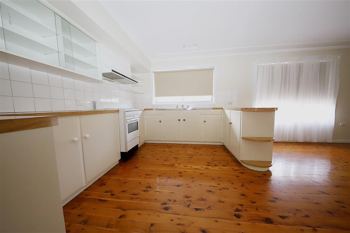 29 Forest Street, Tumut - Thumbnail 5