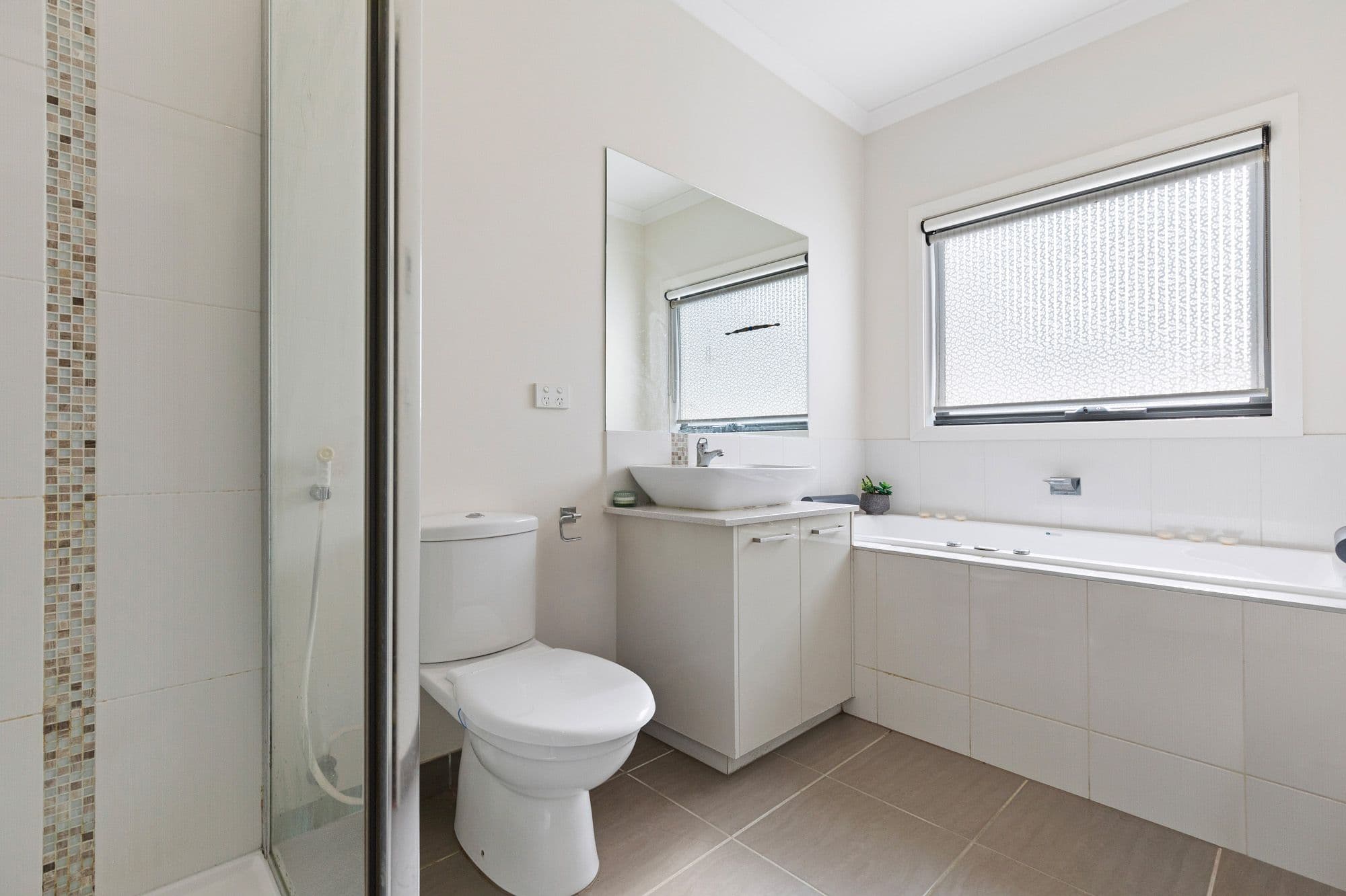 14 Prouse Place, Werribee VIC 3030, Werribee - Thumbnail 4