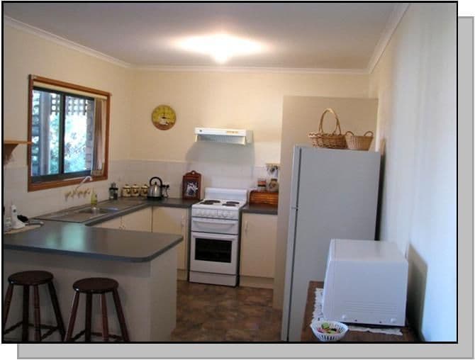 8 Phillips Road, BERRI SA 5343, Berri - Thumbnail 2