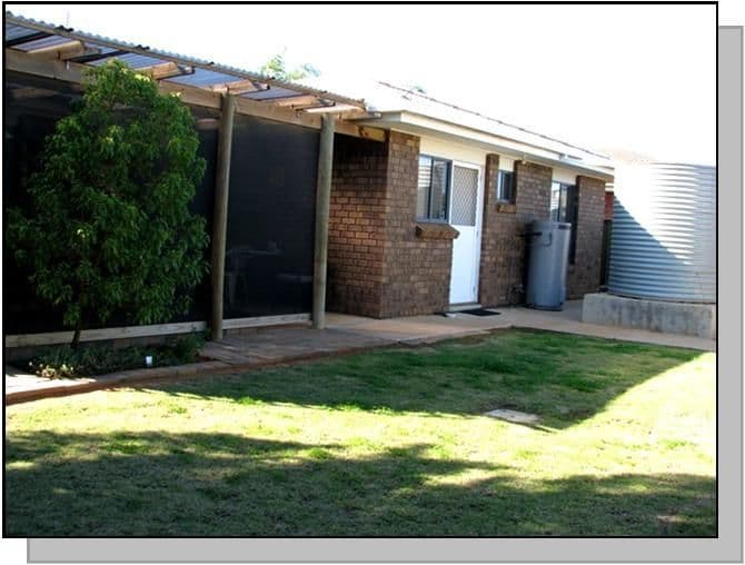 8 Phillips Road, BERRI SA 5343, Berri - Thumbnail 5