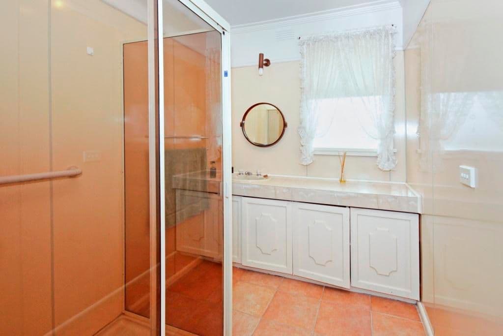 22 Vistula Avenue, BELL PARK VIC 3215, Bell Park - Thumbnail 4