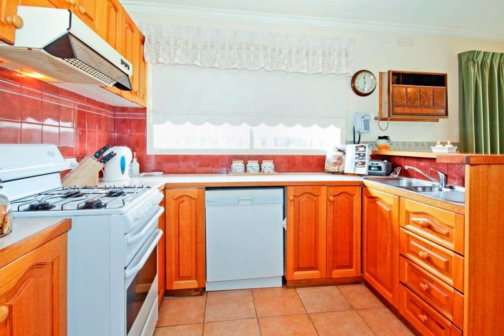 22 Vistula Avenue, BELL PARK VIC 3215, Bell Park - Thumbnail 6